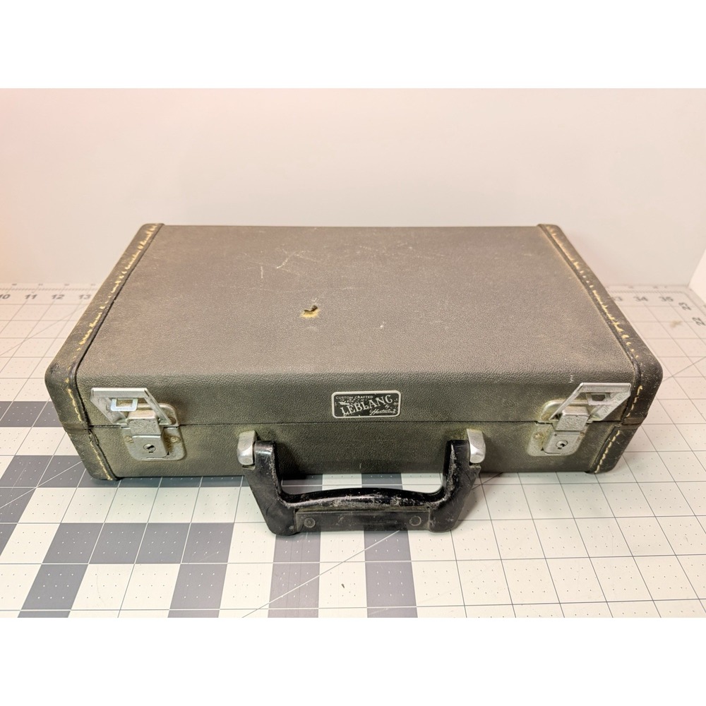 Vintage Normandy Reso-Tone USA Bb Clarinet with Original Leblanc Case - Picture 13 of 15